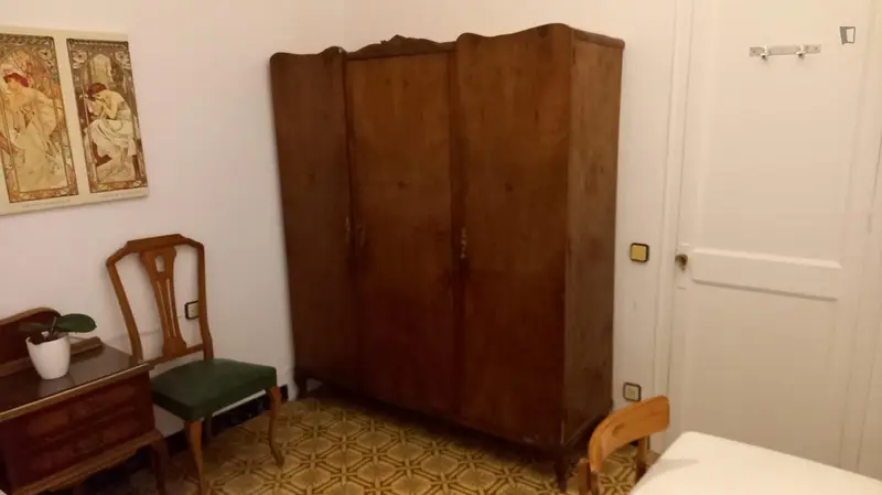 Habitacion Individual para Estudiantes en El Masnou Cerca de Barcelona