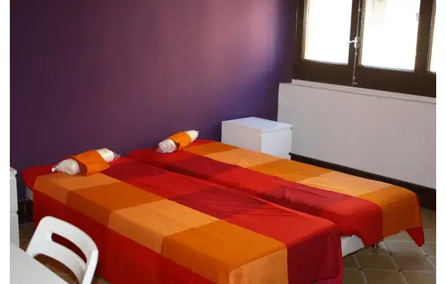 Apartamento 6 Dormitorios Barcelona Estudiantes 19-35 Años