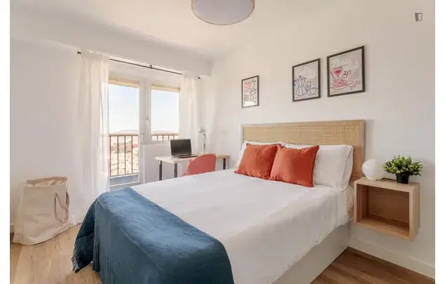 Alquiler piso 5 habitaciones Alicante céntrico