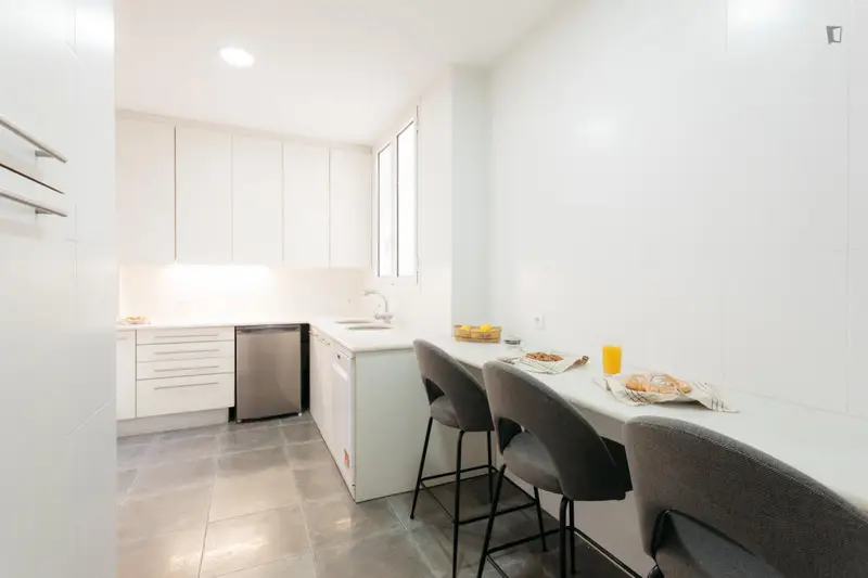 Coliving Valencia: Habitaciones Amuebladas con Facturas Incluidas