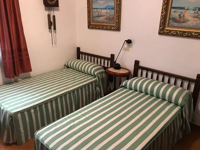 Apartamento en venta Malaga Este 3 dormitorios frente al mar