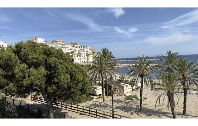 Apartamento en Marbella 3 Dormitorios 375m2 Primera Linea de Playa
