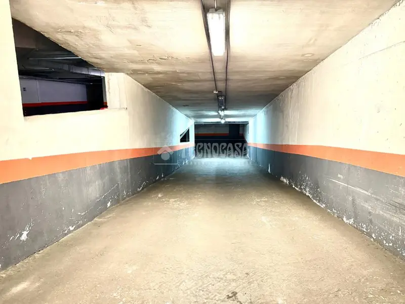 Plaza de Garaje Amplia en Majadahonda zona Centro
