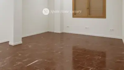 Oportunidad Inversion Xirivella 300m2 5-6 Viviendas