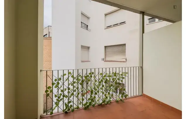 Alquiler Apartamento 3 Dormitorios Barcelona 3-24 Meses