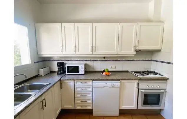Alquiler Apartamento 7 Dormitorios 240m2 Urbanizacion La Fustera