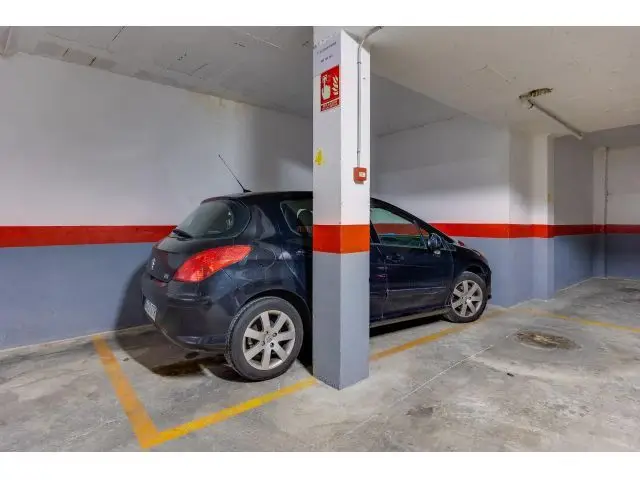 Garaje en Playa de Los Locos 12m²
