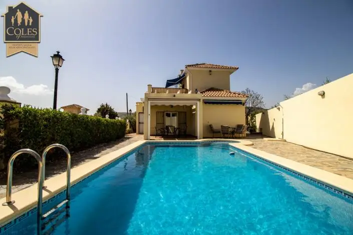 Villa en Venta Cariatiz 3 Dormitorios Piscina Privada