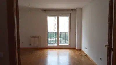 Piso en Alquiler La Corredoria Oviedo 2 Dormitorios Garaje Trastero
