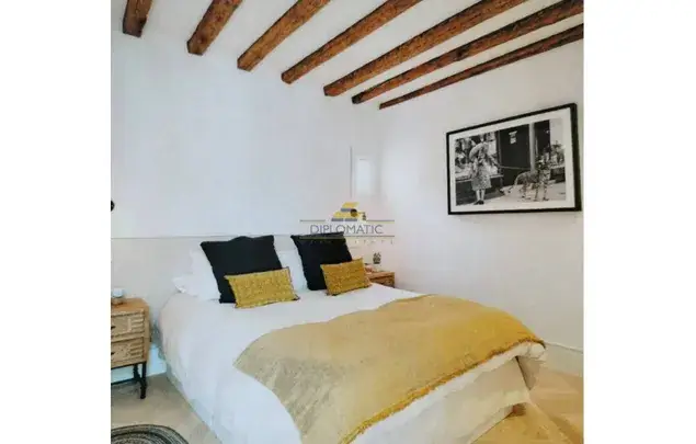 Rent 1 bedroom apartment of 119 m² in Madrid
