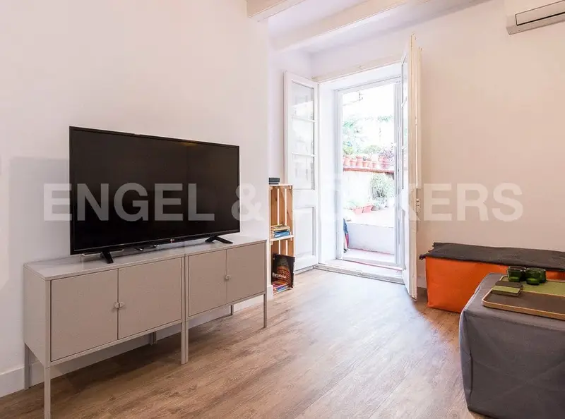 Apartamento con Terraza Privada en Poble Sec Barcelona