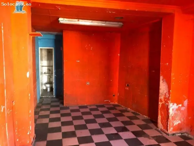 Local Comercial en Cáceres Hernán Cortés 36m2 Asador Pollos