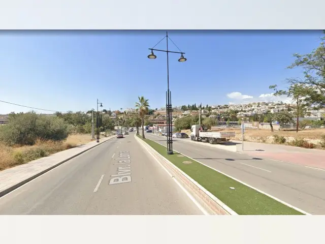 Terreno Residencial Fuengirola 59 Apartamentos 8 Casas
