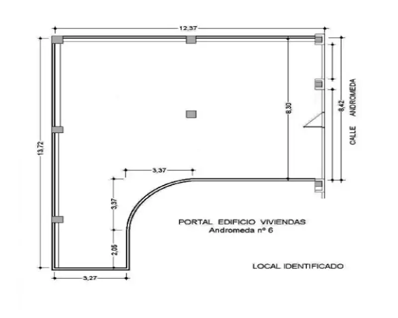 Local en Venta en Andromeda Zaragoza 128m2