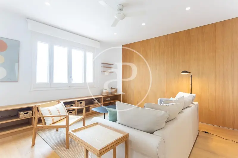 Apartamento lujo Gracia Barcelona 90m2 2+1 habitaciones 2 baños