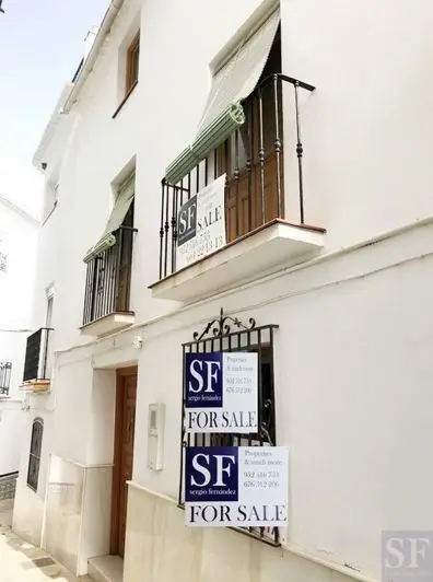 3 Bed Townhouse for sale