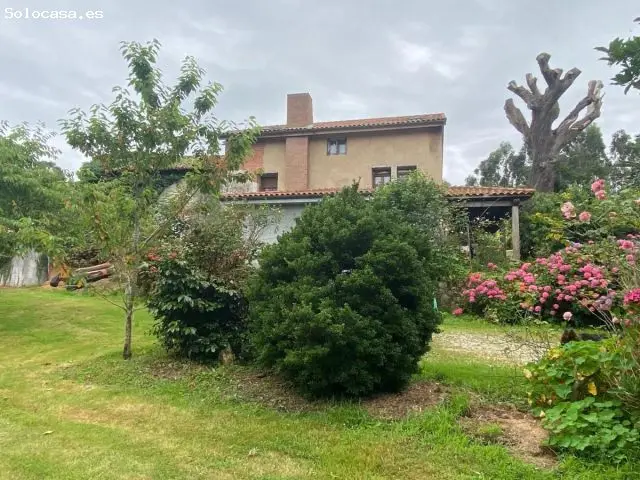 Chalet en Venta en Asturias con Garaje y Gran Parcela