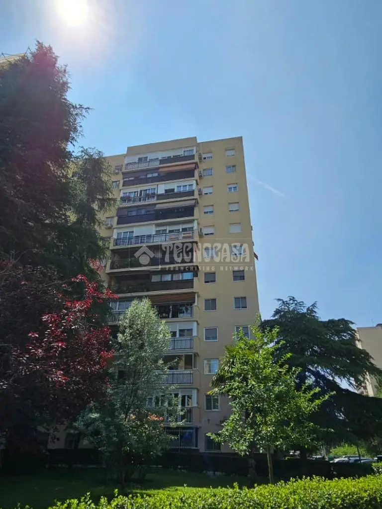 Piso en Venta Valleaguado Coslada 3 Dormitorios Garaje Terraza