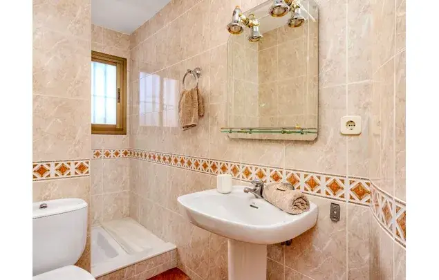 Casa Rural Estepona 4 Dormitorios 8 Personas Piscina Privada