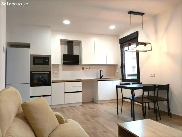 Alquiler Piso Reformado Elda Avenida Reina Victoria