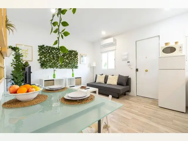 Casa-Villa de 2 Dormitorios alquiler Madrid, España