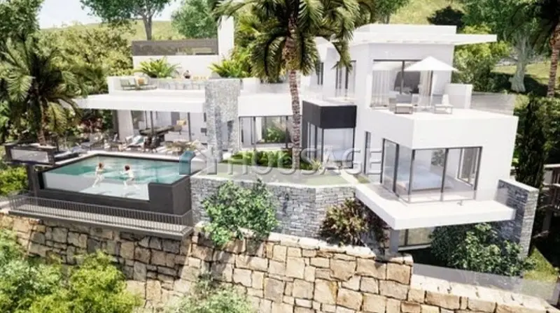 Villa de Lujo en Benahavís con Vistas al Mar
