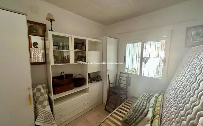 1 Bed Townhouse for sale