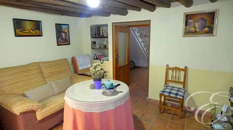 Casa en Venta Alhama de Granada 5 Dormitorios Patio Amplio