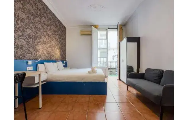 Estudio 42m2 Barcelona Amueblado Cocina Balcon