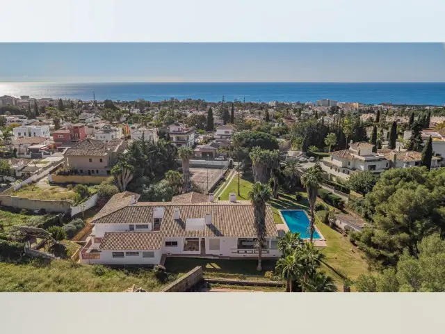 Casa Villa 7 Dormitorios Lujo Marbella Vistas Mar Piscina Tenis