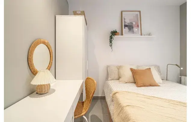 Habitacion 90m2 Barcelona Sants Montjuic Terraza Privada Azotea Gimnasio