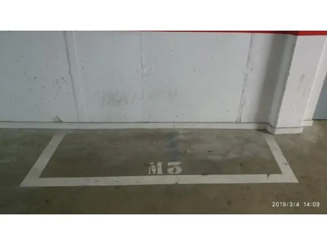 Plaza de Moto en Parking con Ascensor y Facil Acceso