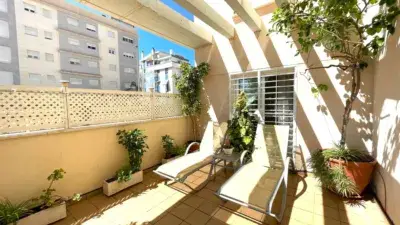Apartamento en Alquiler Rincón de la Victoria 3 Dormitorios Cerca de la Playa