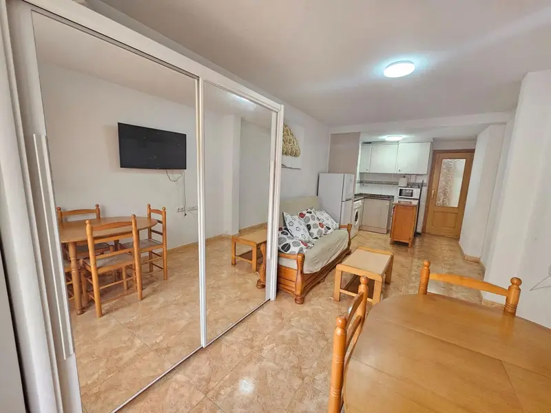 Apartamento en Playa de Los Locos Torrevieja
