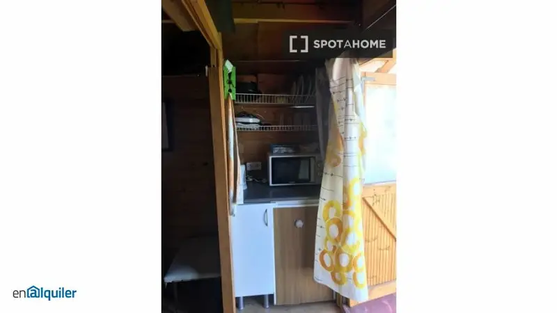 Estudio Amueblado con Terraza en Cordoba