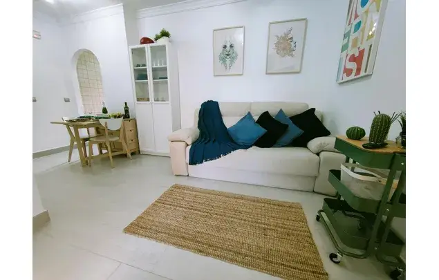 Rent 1 bedroom apartment of 40 m² in Urbanización Sitio de Calahonda