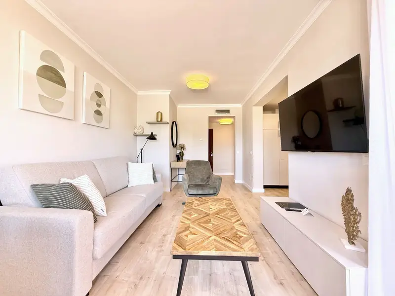 Piso de 1 Dormitorios en venta Benahavis, España