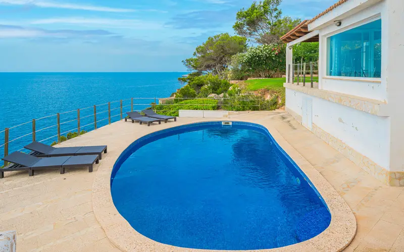 Villa en Cala Pi Primera Linea de Mar con Vistas Panoramicas