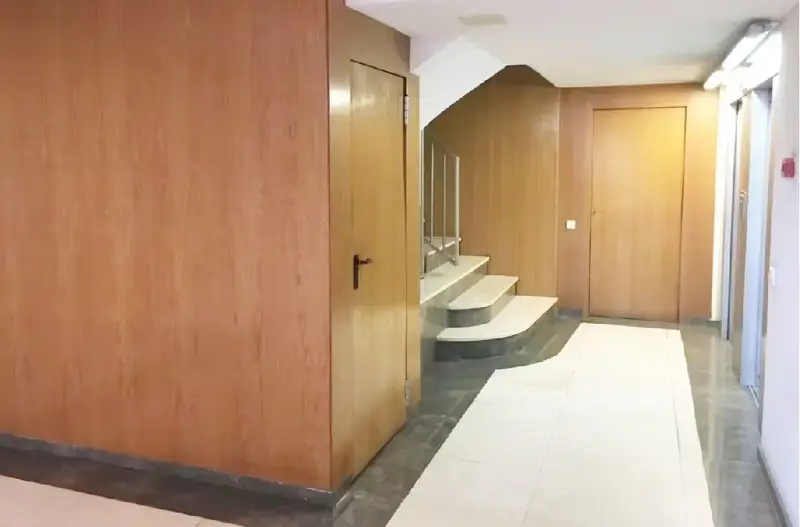 Venta Local Comercial Granollers Oficina Equipada