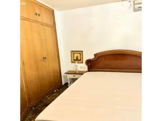 Apartamento en Alquiler en Alicante Centro 3 habitaciones 90m2