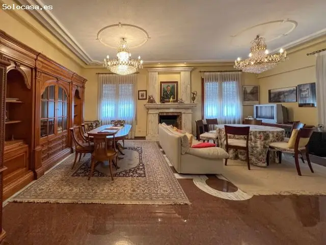 Chalet en Elche 5 Dormitorios 5 Baños 400m2