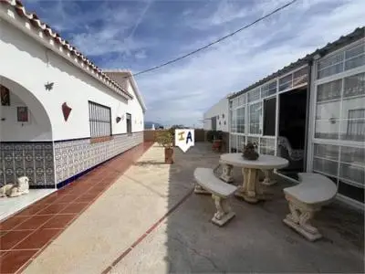 Finca con Villa en Almayate 3 Dormitorios Cerca de la Playa