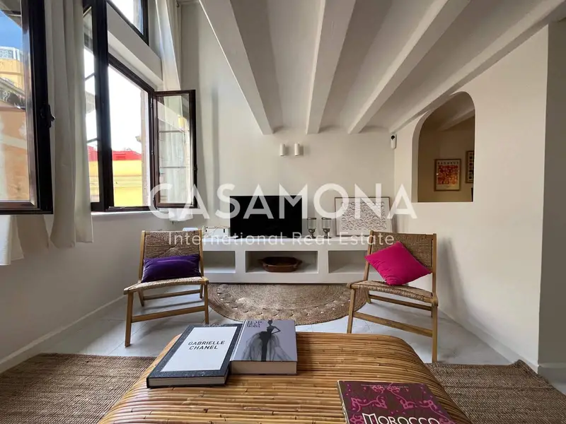 Apartamento en Alquiler El Born Barcelona 64m² Terraza Vistas