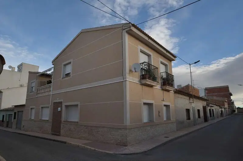 Casa Adosada 4 Dormitorios Pinoso Alicante
