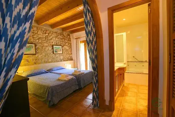 Finca Rustica Pollensa 4 Dormitorios Piscina Pista Tenis