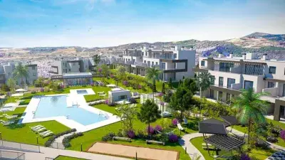 Apartamento en Venta Estepona Oeste 3 Dormitorios Jardin Privado