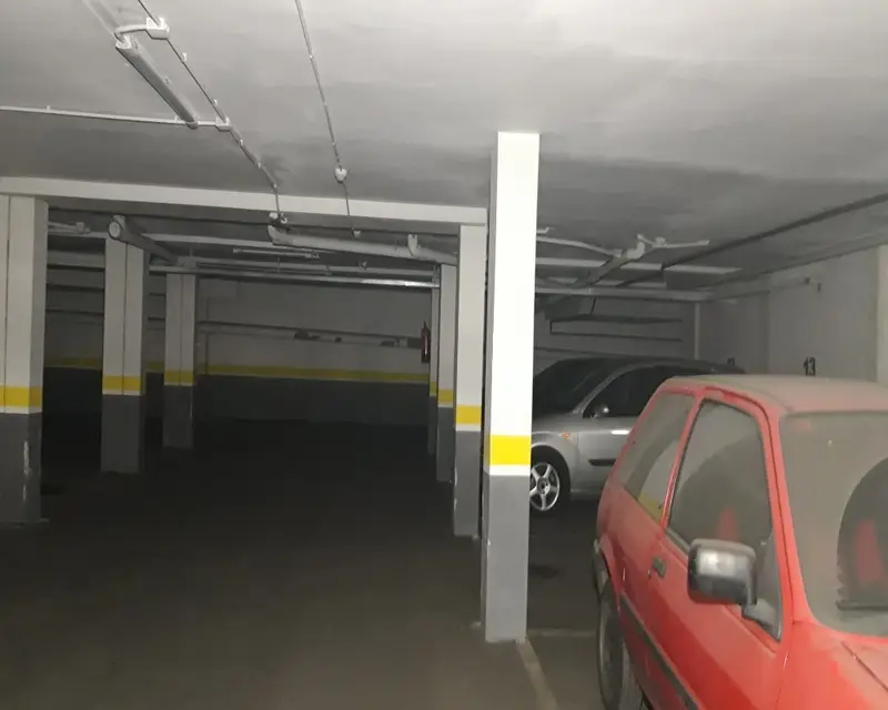 Garaje en Venta en Cedillo del Condado Toledo