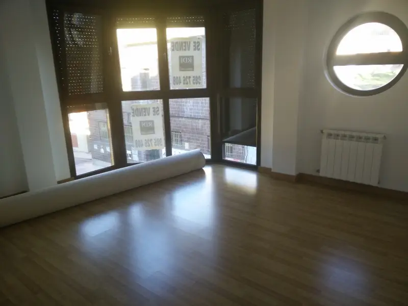 Piso Semi Nuevo Noreña 3 Habitaciones Garaje Trastero