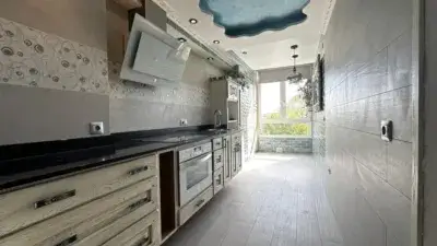 Piso en Venta en Avenida del Deporte con Vistas al Parque