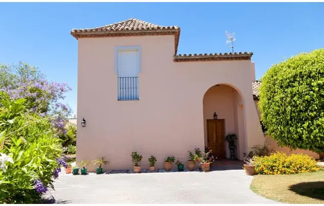 Alquiler casa 3 dormitorios 239m2 Dos Hermanas